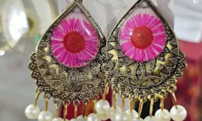 Sayna Resin And Accessories